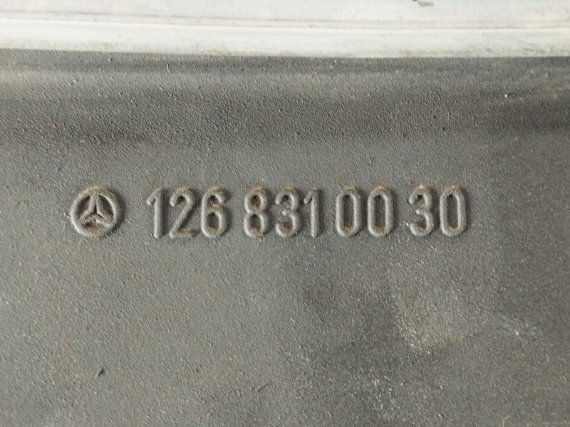 Recambio de rejilla aireadora para mercedes-benz /8 (w114) 280 (114.060) referencia OEM IAM 1268300054 1268310030 1268300054