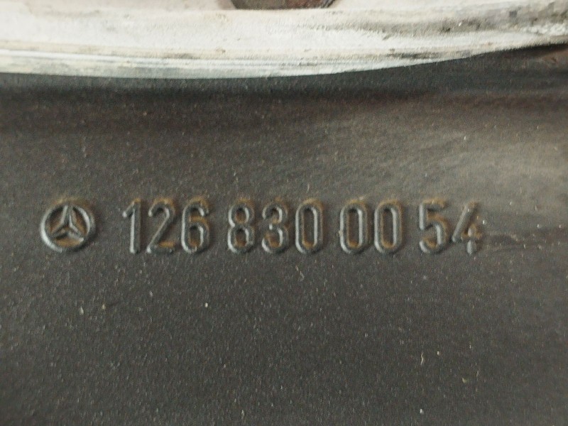 Recambio de rejilla aireadora para mercedes-benz /8 (w114) 280 (114.060) referencia OEM IAM 1268300054 1268310030 1268300054