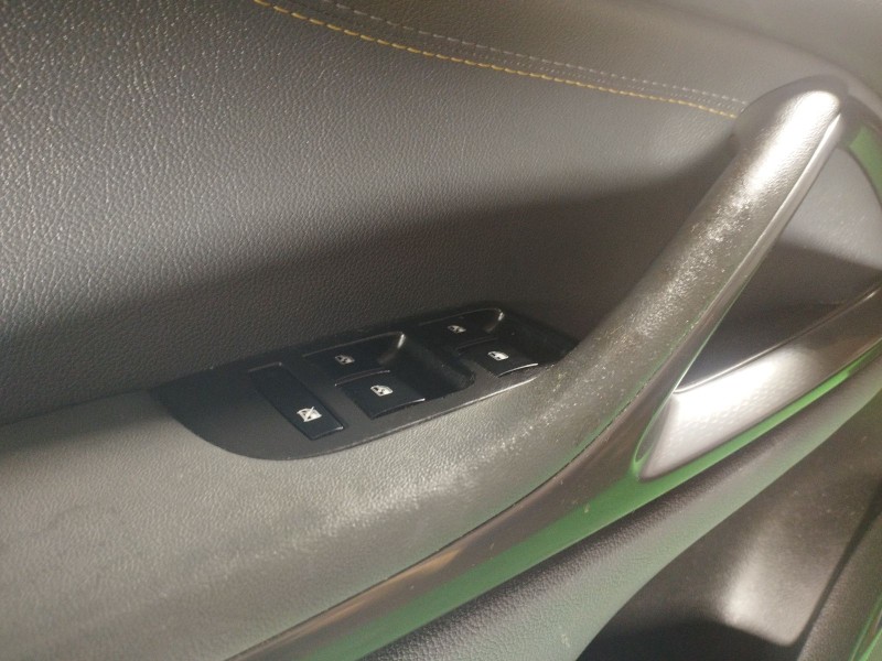 Recambio de guarnecido puerta delantera izquierda para opel zafira / zafira family b (a05) 1.9 cdti (m75) referencia OEM IAM 340