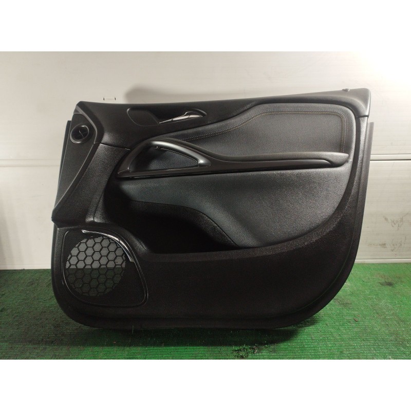Recambio de guarnecido puerta delantera derecha para opel zafira / zafira family b (a05) 1.9 cdti (m75) referencia OEM IAM 34068