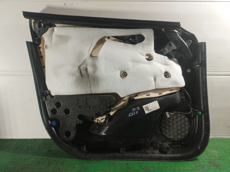 Recambio de guarnecido puerta delantera derecha para opel zafira / zafira family b (a05) 1.9 cdti (m75) referencia OEM IAM 34068