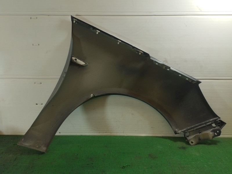 Recambio de aleta delantera izquierda para opel zafira / zafira family b (a05) 1.9 cdti (m75) referencia OEM IAM   