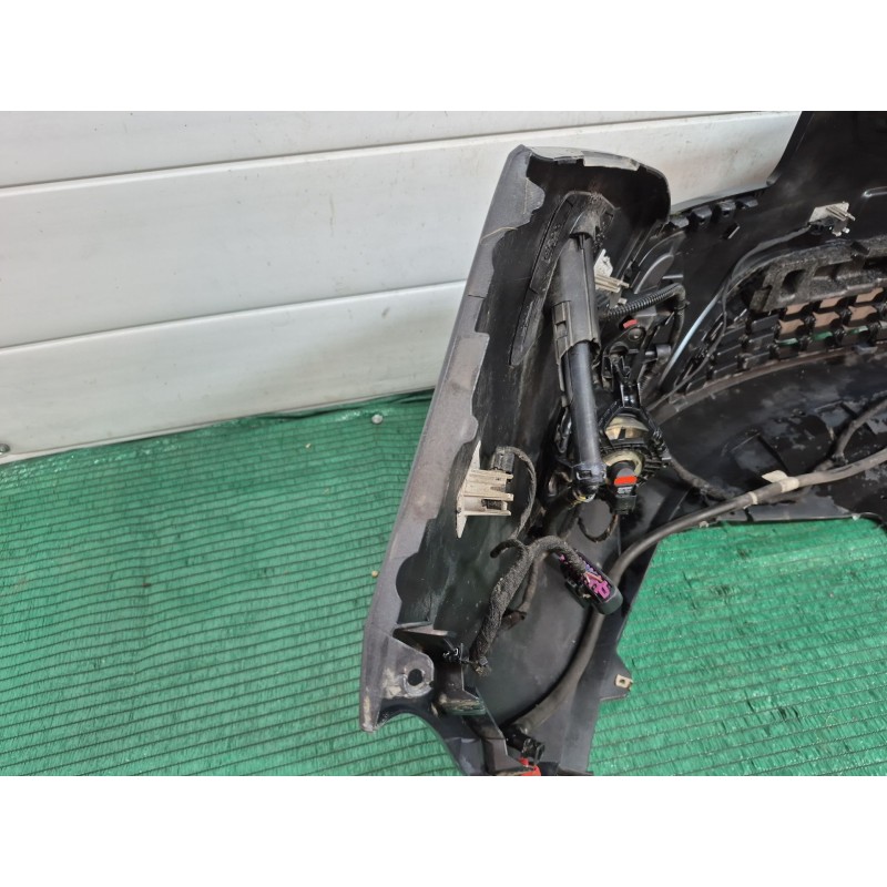 Recambio de paragolpes delantero para opel zafira / zafira family b (a05) 1.9 cdti (m75) referencia OEM IAM 13300485 341601492 1
