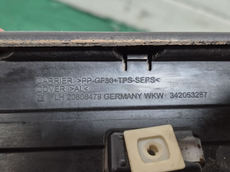 Recambio de molduras delanteras para opel zafira / zafira family b (a05) 1.9 cdti (m75) referencia OEM IAM   