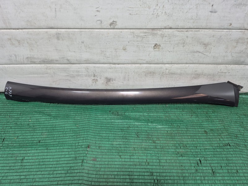 Recambio de molduras delanteras para opel zafira / zafira family b (a05) 1.9 cdti (m75) referencia OEM IAM   
