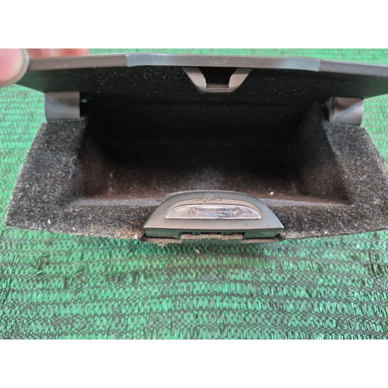 Recambio de cenicero para opel zafira tourer c (p12) 1.6 cdti (75) referencia OEM IAM   