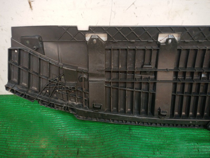 Recambio de cubrecarter para audi q3 (8ub, 8ug) 2.0 tdi referencia OEM IAM 8U0807233C 8U0807233C 8U0807233C