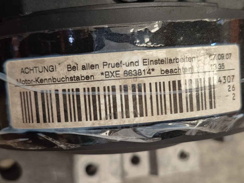 Recambio de motor completo para volkswagen golf v (1k1) 1.9 tdi referencia OEM IAM   