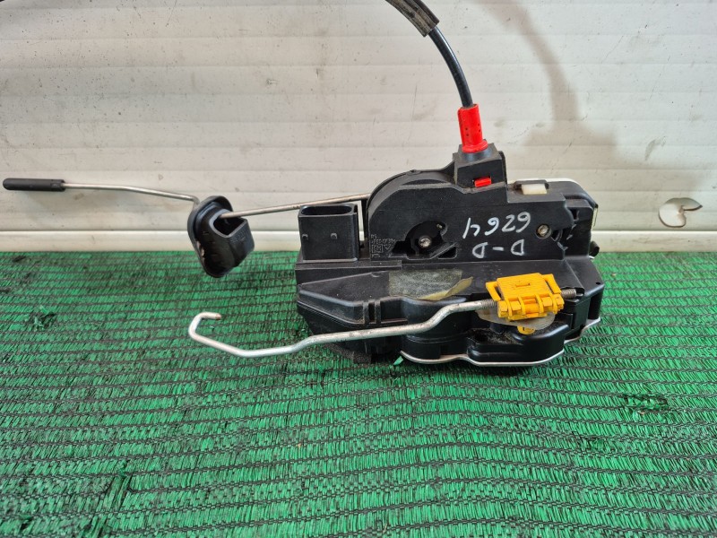 Recambio de cerradura puerta delantera derecha para opel zafira tourer c (p12) 1.6 cdti (75) referencia OEM IAM   