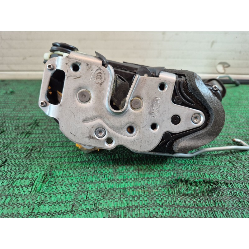Recambio de cerradura puerta delantera derecha para opel zafira tourer c (p12) 1.6 cdti (75) referencia OEM IAM   