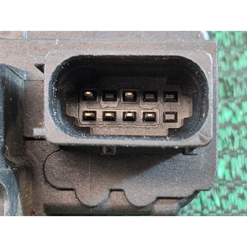 Recambio de cerradura puerta delantera derecha para opel zafira tourer c (p12) 1.6 cdti (75) referencia OEM IAM   