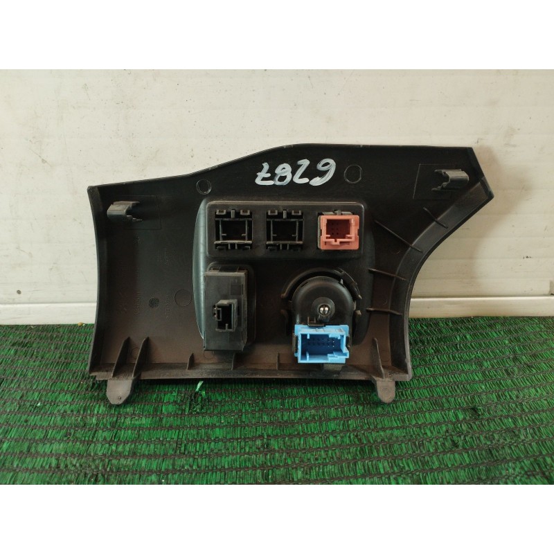 Recambio de mando luces para peugeot partner furgoneta/monovolumen 1.6 bluehdi 100 referencia OEM IAM   