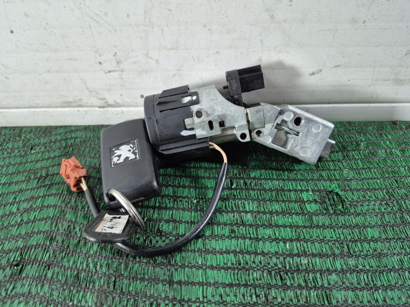 Recambio de conmutador de arranque para peugeot partner furgoneta/monovolumen 1.6 bluehdi 100 referencia OEM IAM   