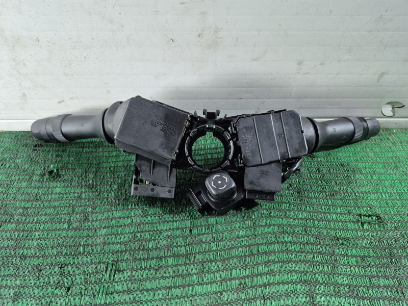 Recambio de mando multifuncion para lexus rx (_u3_) 400h awd (mhu38_) referencia OEM IAM   