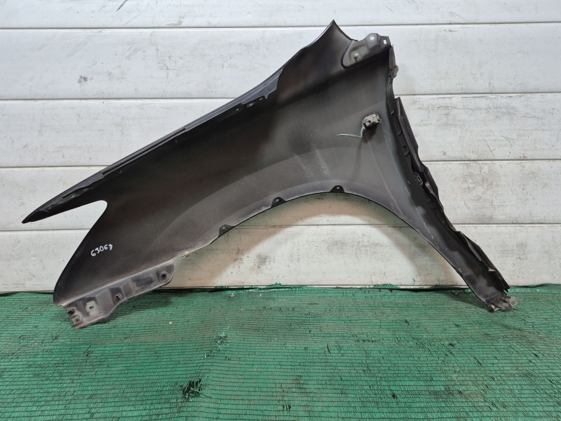 Recambio de aleta delantera derecha para lexus rx (_u3_) 400h awd (mhu38_) referencia OEM IAM   