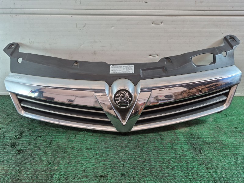 Recambio de rejilla paragolpes delantero para opel astra h (a04) 1.7 cdti (l48) referencia OEM IAM   