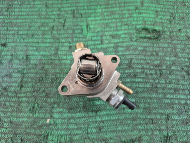Recambio de bomba combustible para seat ateca (kh7, khp) 1.0 tsi referencia OEM IAM   