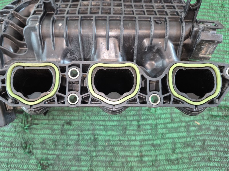 Recambio de colector admision para seat ateca (kh7, khp) 1.0 tsi referencia OEM IAM   