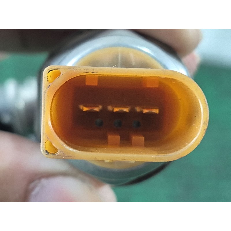 Recambio de rampa inyectora para seat ateca (kh7, khp) 1.0 tsi referencia OEM IAM   
