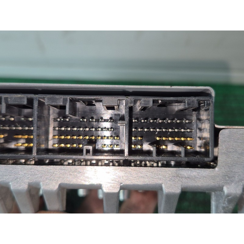 Recambio de centralita motor uce para lexus rx (_u3_) 400h awd (mhu38_) referencia OEM IAM 8954048340 89540483401 8954048340