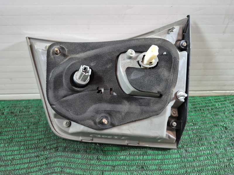 Recambio de piloto trasero izquierdo interior para lexus rx (_u3_) 400h awd (mhu38_) referencia OEM IAM   