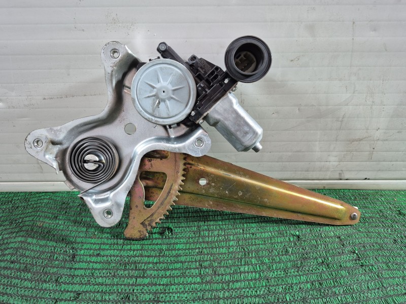Recambio de elevalunas trasero derecho para lexus rx (_u3_) 400h awd (mhu38_) referencia OEM IAM   