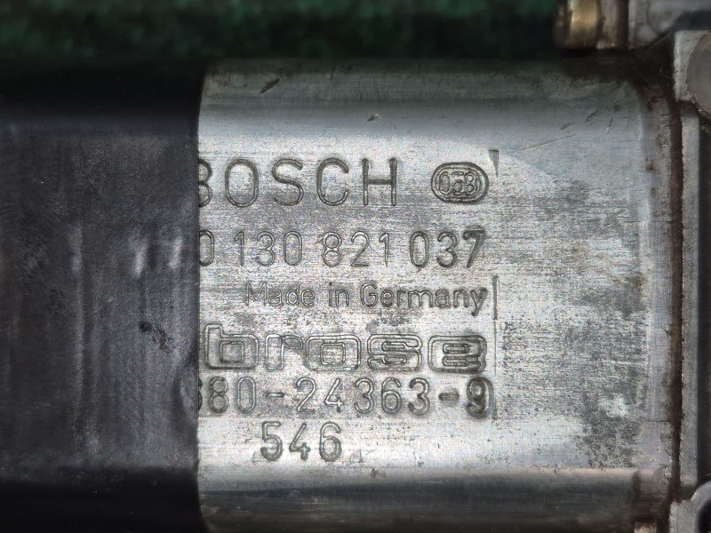 Recambio de elevalunas trasero izquierdo para mercedes-benz /8 (w114) 280 (114.060) referencia OEM IAM 0130821037 0130821037 013