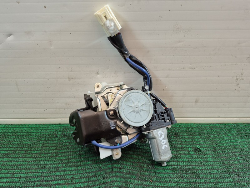Recambio de cerradura maletero / porton para lexus rx (_u3_) 400h awd (mhu38_) referencia OEM IAM 41232010080 1638000020 4123201