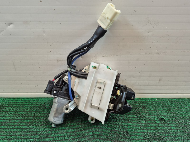 Recambio de cerradura maletero / porton para lexus rx (_u3_) 400h awd (mhu38_) referencia OEM IAM 41232010080 1638000020 4123201