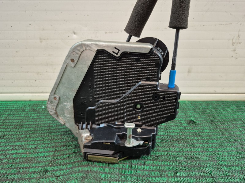 Recambio de cerradura puerta trasera derecha para lexus rx (_u3_) 400h awd (mhu38_) referencia OEM IAM   