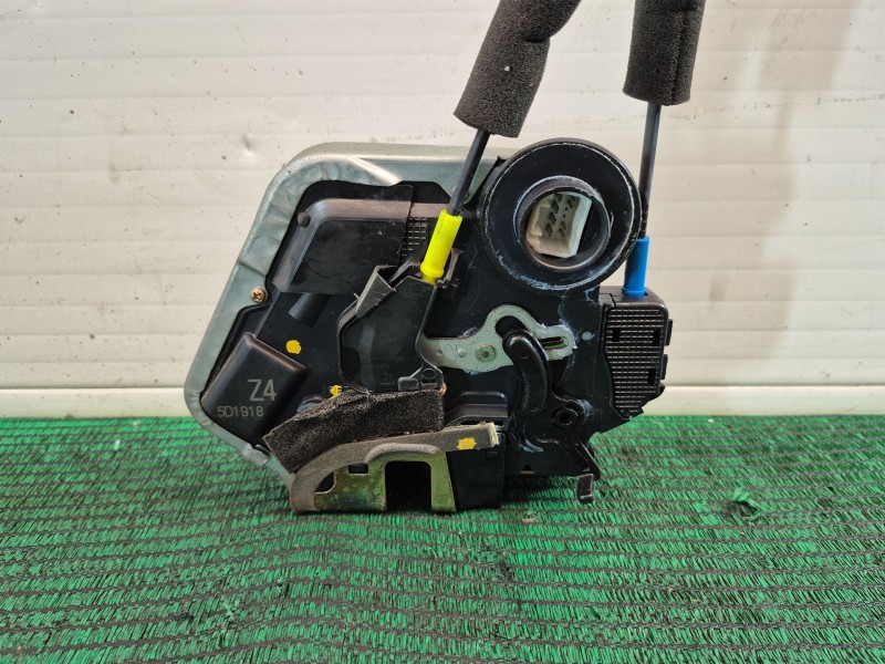 Recambio de cerradura puerta trasera izquierda para lexus rx (_u3_) 400h awd (mhu38_) referencia OEM IAM   