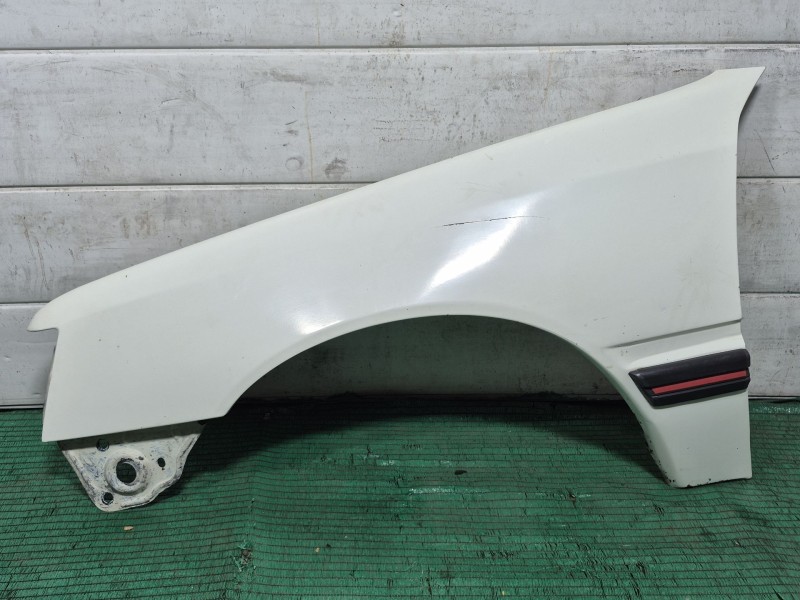 Recambio de aleta delantera izquierda para peugeot 205 ii (20a/c) 1.6 gtx referencia OEM IAM   