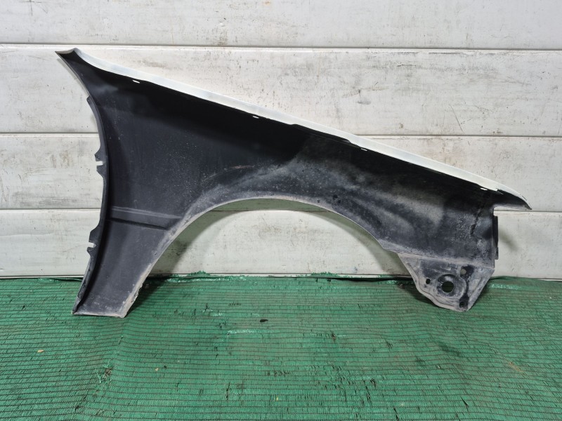 Recambio de aleta delantera izquierda para peugeot 205 ii (20a/c) 1.6 gtx referencia OEM IAM   