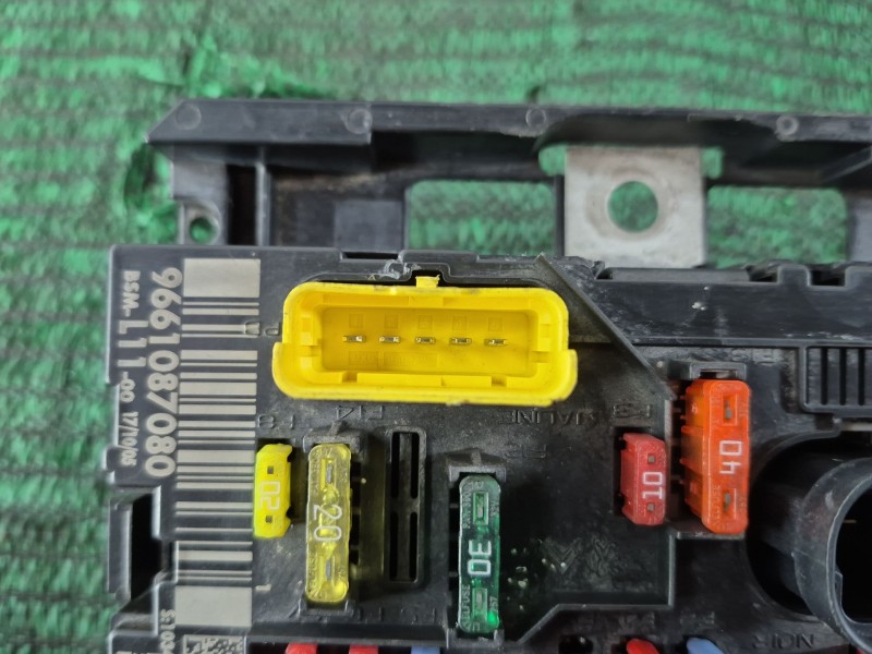 Recambio de caja reles / fusibles para peugeot 307 sw (3h) 1.6 16v referencia OEM IAM   
