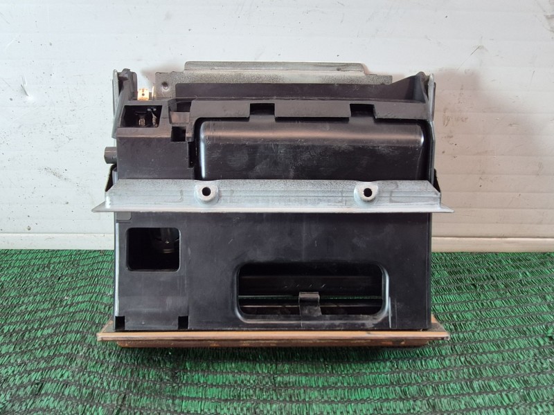 Recambio de cenicero para mercedes-benz /8 (w114) 280 (114.060) referencia OEM IAM   