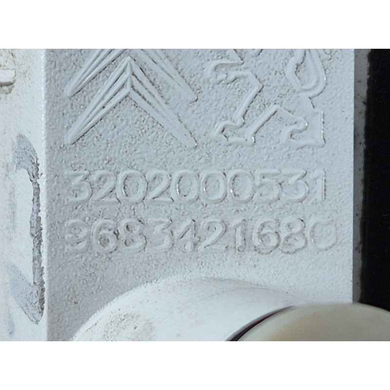 Recambio de piloto matricula para peugeot partner furgón/monospace 1.6 bluehdi 100 referencia OEM IAM   