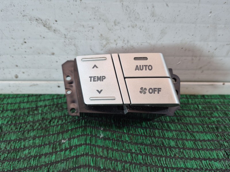 Recambio de mando climatizador para lexus rx (_u3_) 400h awd (mhu38_) referencia OEM IAM   