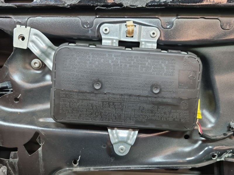 Recambio de puerta trasera izquierda para mercedes-benz clase e (w211) e 280 cdi (211.023) referencia OEM IAM   
