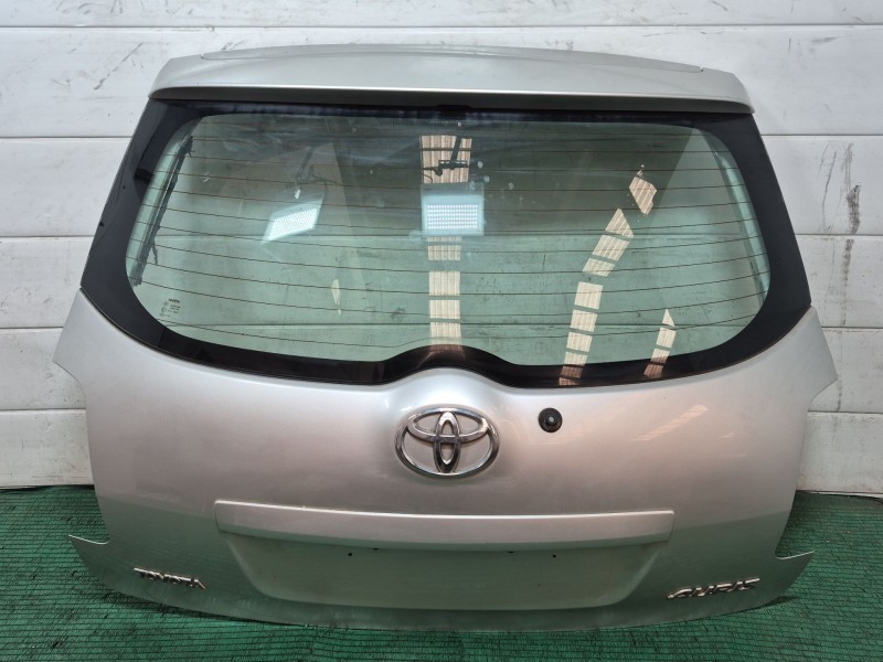 Recambio de porton trasero para toyota auris (_e15_) 1.6 (zre151_) referencia OEM IAM   