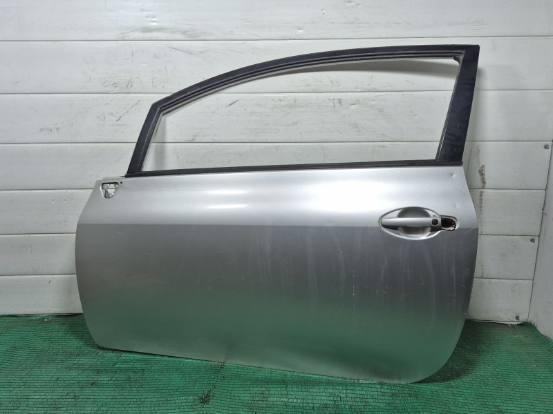 Recambio de puerta delantera izquierda para toyota auris (_e15_) 1.6 (zre151_) referencia OEM IAM   