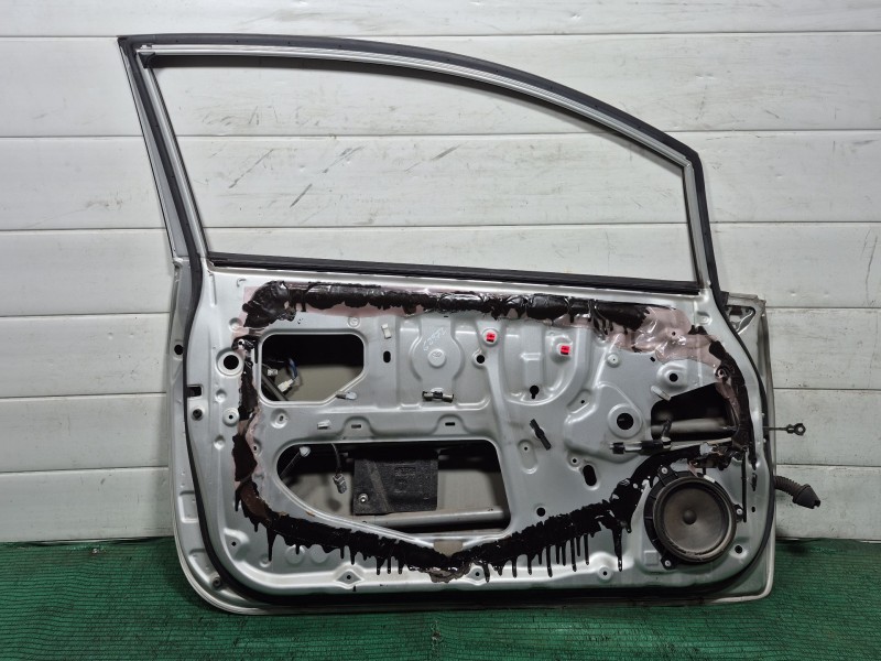 Recambio de puerta delantera izquierda para toyota auris (_e15_) 1.6 (zre151_) referencia OEM IAM   
