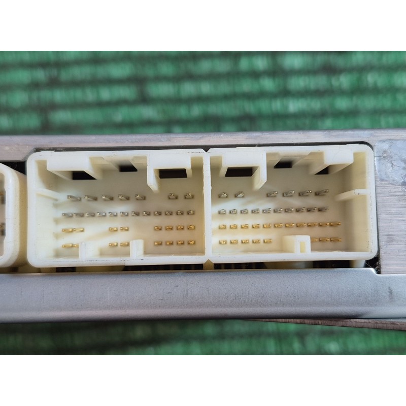 Recambio de centralita motor uce para toyota auris (_e15_) 1.6 (zre151_) referencia OEM IAM   