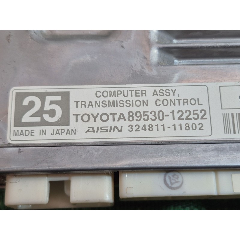 Recambio de centralita motor uce para toyota auris (_e15_) 1.6 (zre151_) referencia OEM IAM   