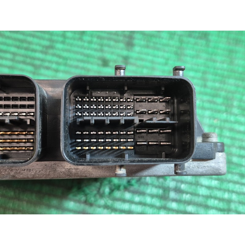 Recambio de centralita motor uce para toyota auris (_e15_) 1.6 (zre151_) referencia OEM IAM 8966102E71 MB2753000240 8966102E71