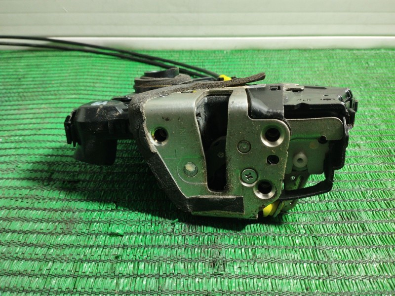 Recambio de cerradura puerta delantera izquierda para toyota auris (_e15_) 1.6 (zre151_) referencia OEM IAM   