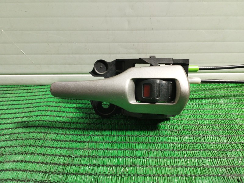 Recambio de cerradura puerta delantera derecha para toyota auris (_e15_) 1.6 (zre151_) referencia OEM IAM   