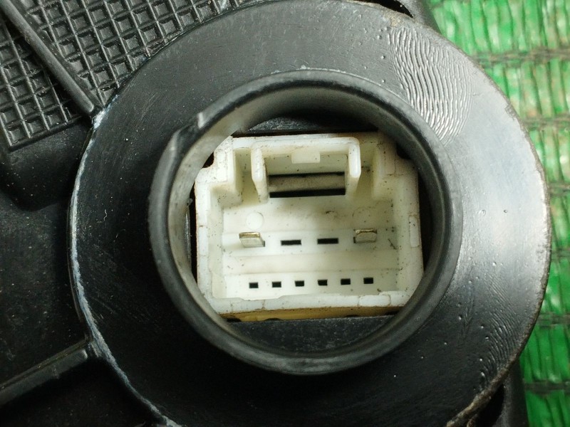 Recambio de cerradura puerta delantera derecha para toyota auris (_e15_) 1.6 (zre151_) referencia OEM IAM   