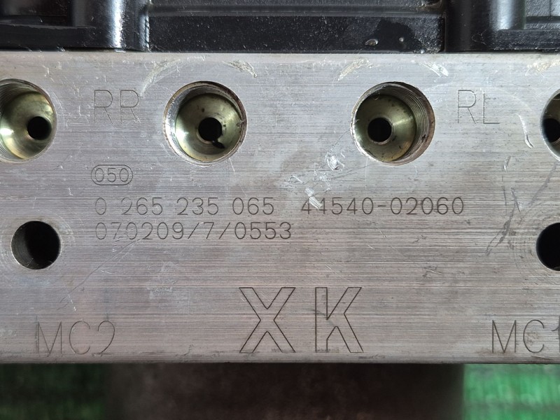 Recambio de abs para toyota auris (_e15_) 1.6 (zre151_) referencia OEM IAM   