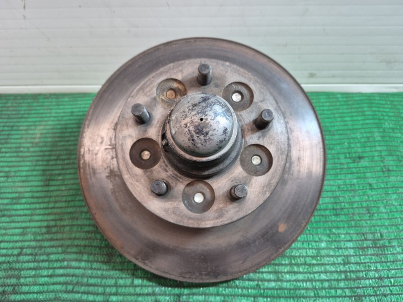 Recambio de mangueta delantera derecha para jaguar xj sovereign v12 referencia OEM IAM   