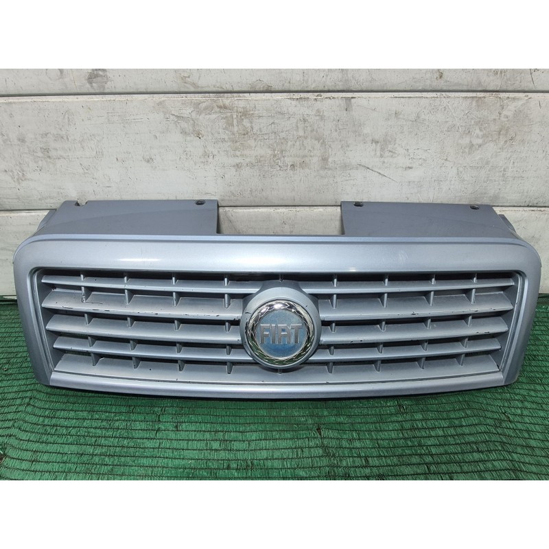 Recambio de rejilla delantera para fiat doblo monospace (119_, 223_) 1.9 jtd referencia OEM IAM   
